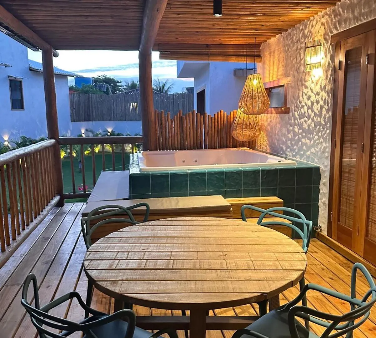Casa No Centro De Arraial - 4 Suites E Jacuzzi Privativa Porto Seguro