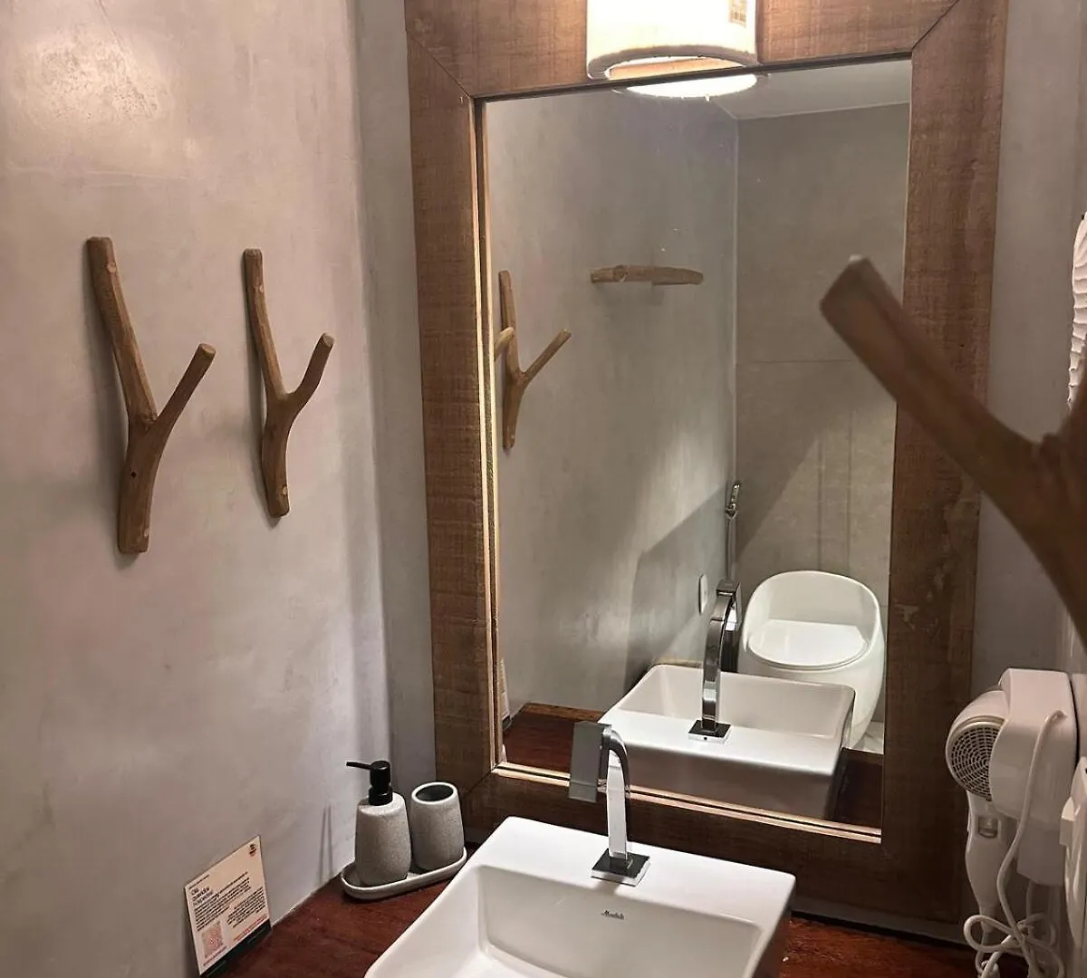 Casa No Centro De Arraial - 4 Suites E Jacuzzi Privativa Porto Seguro Brazil